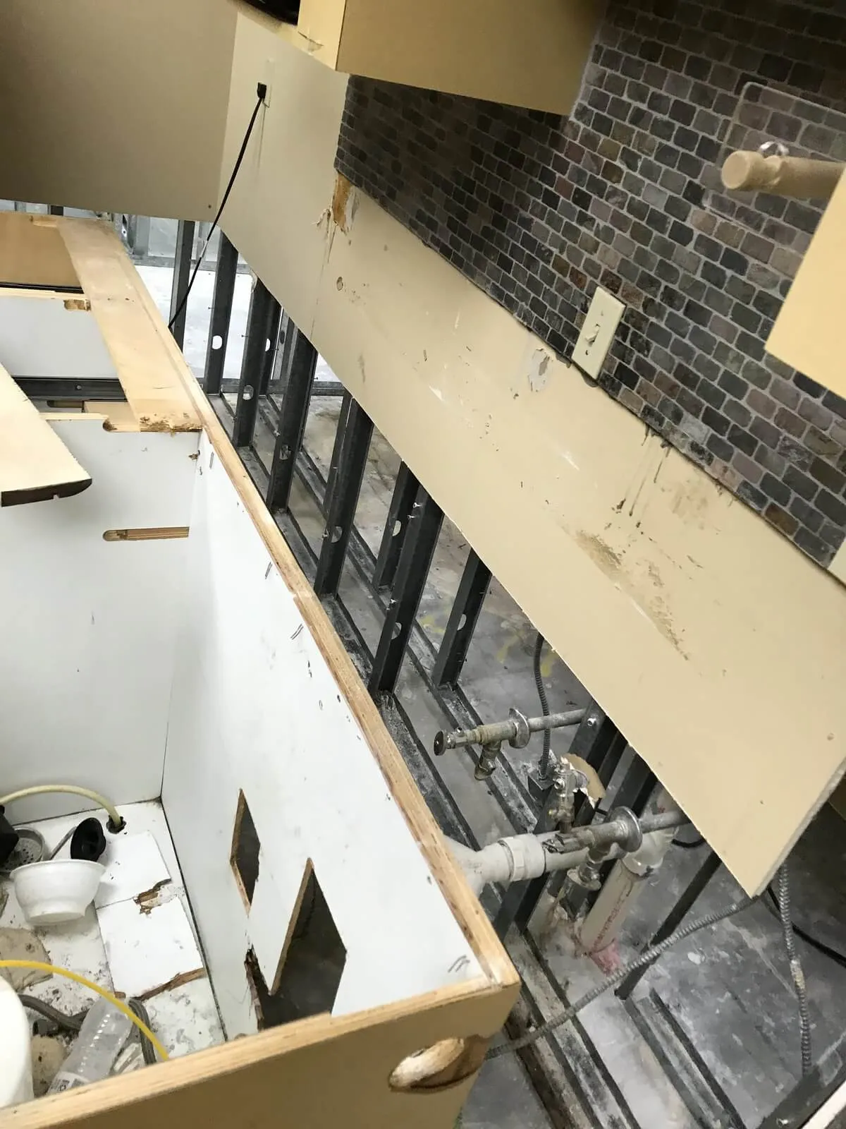 Commercial office flood mitigation and restoration project.